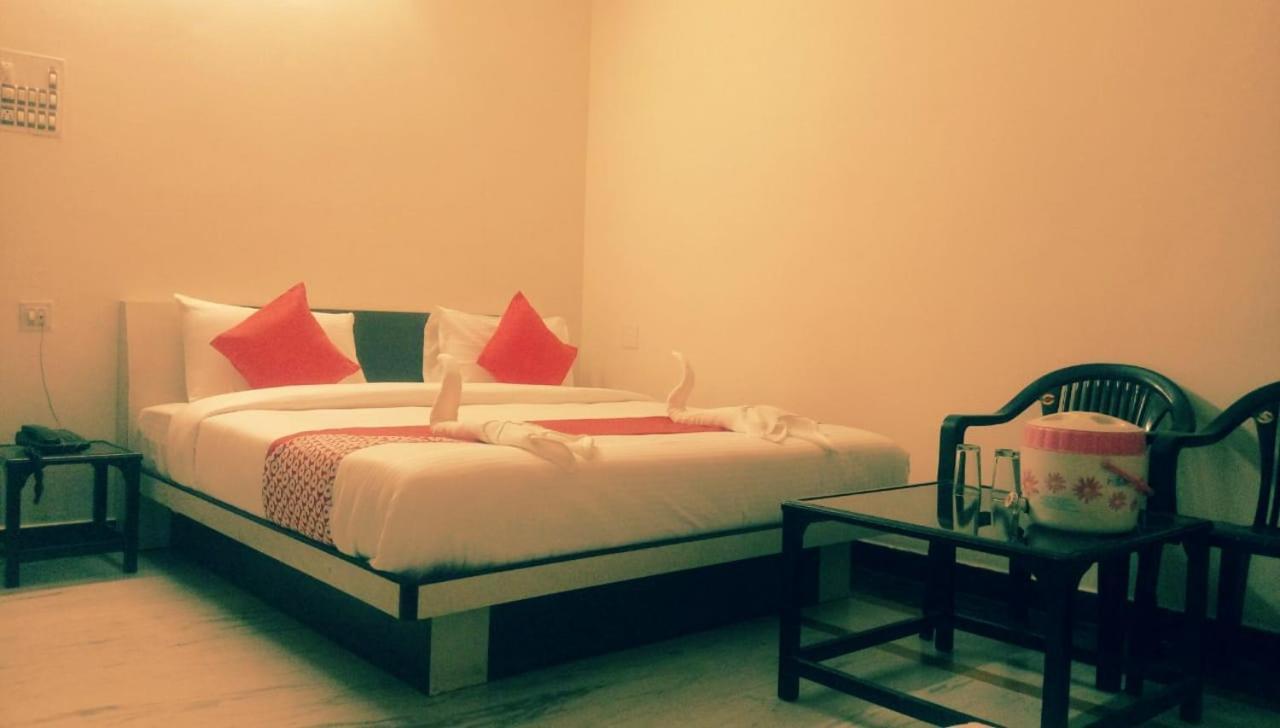 Hotel Rajkamal International Udaipur Exterior foto